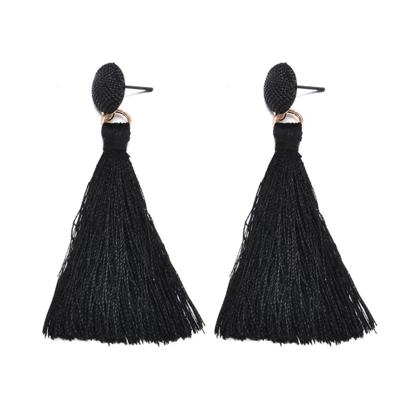 Jewelry - Textured button silk tassel bohemian earrings
